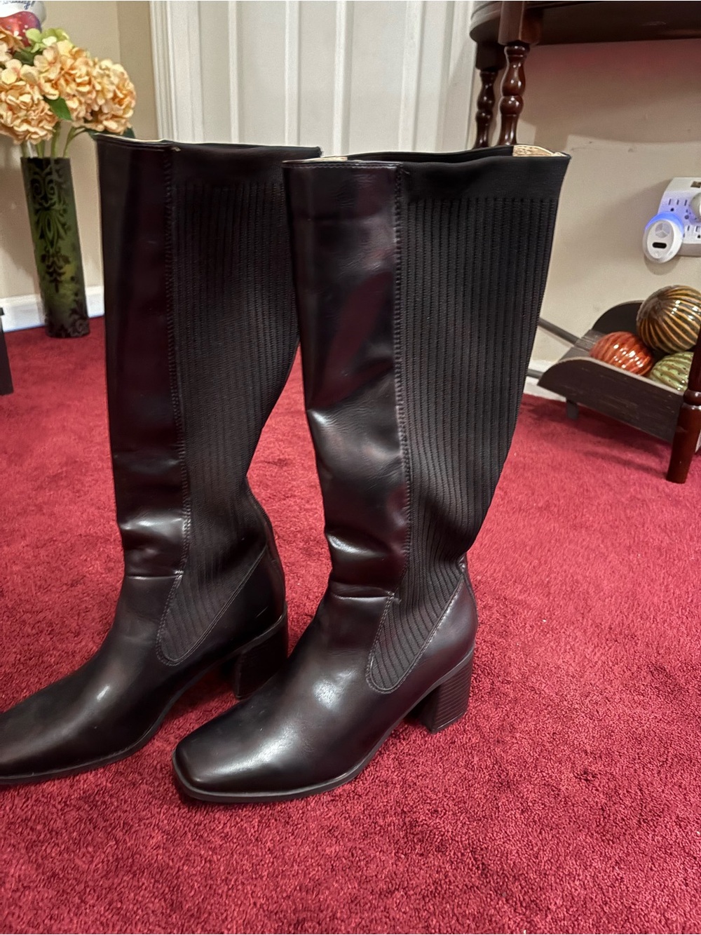 Women’s Black Knee-High Block Heel Boots